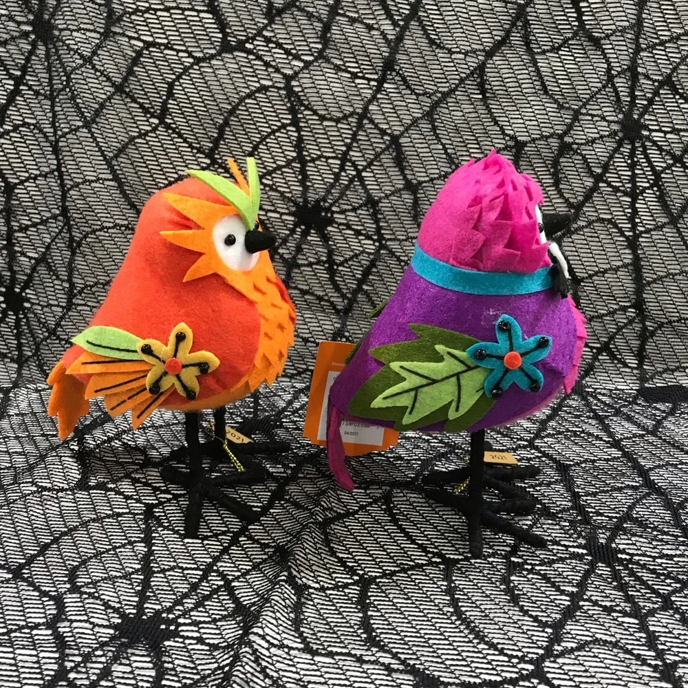 Target Halloween 2021 Hyde & Eek TRUMPET & TRAPPER Bird NWT